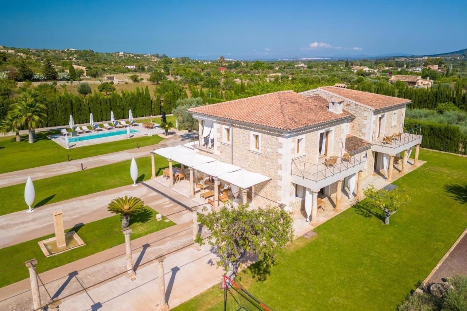 Luxurioeses Mit Whirlpool Im Freien Und Pool, Ideal Fuer Veranstaltungen Ferienhaus *